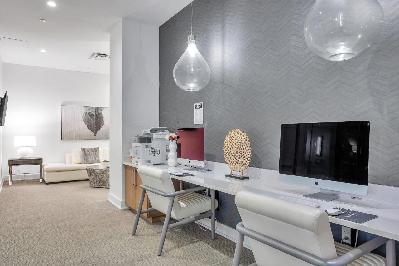 Luxury 1 Bedroom With Den Downtown Tampa Apt - City Views, Rooftop Pool, Workspace Exterior foto