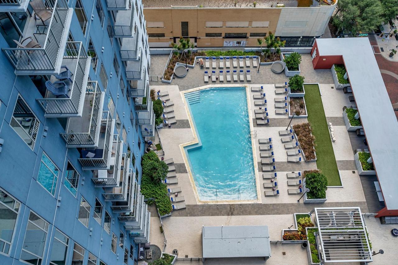 Luxury 1 Bedroom With Den Downtown Tampa Apt - City Views, Rooftop Pool, Workspace Exterior foto
