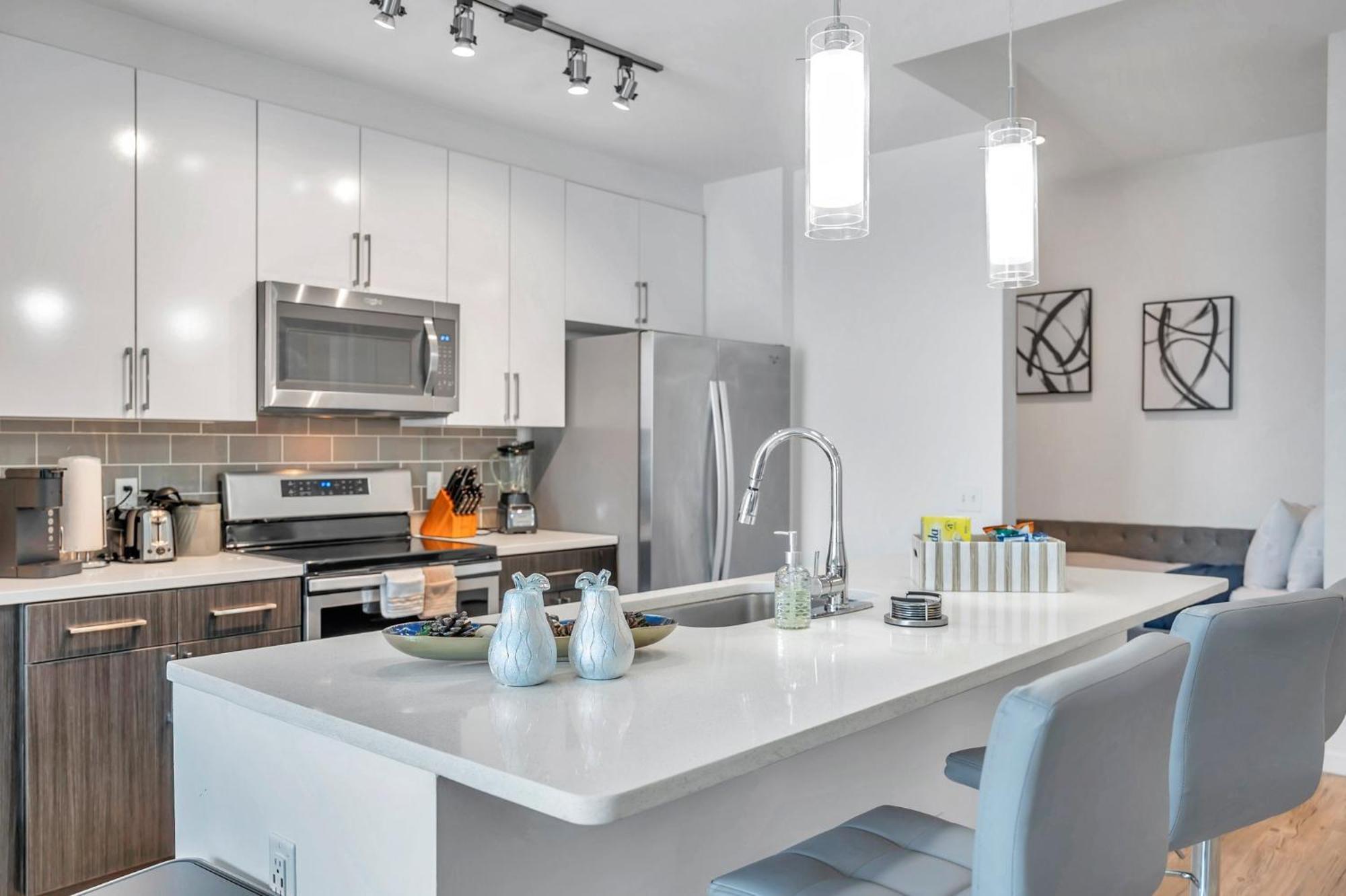 Luxury 1 Bedroom With Den Downtown Tampa Apt - City Views, Rooftop Pool, Workspace Exterior foto
