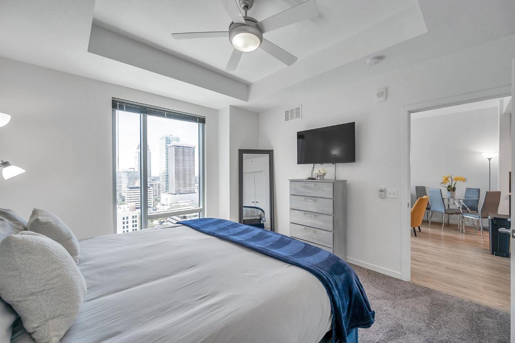 Luxury 1 Bedroom With Den Downtown Tampa Apt - City Views, Rooftop Pool, Workspace Exterior foto